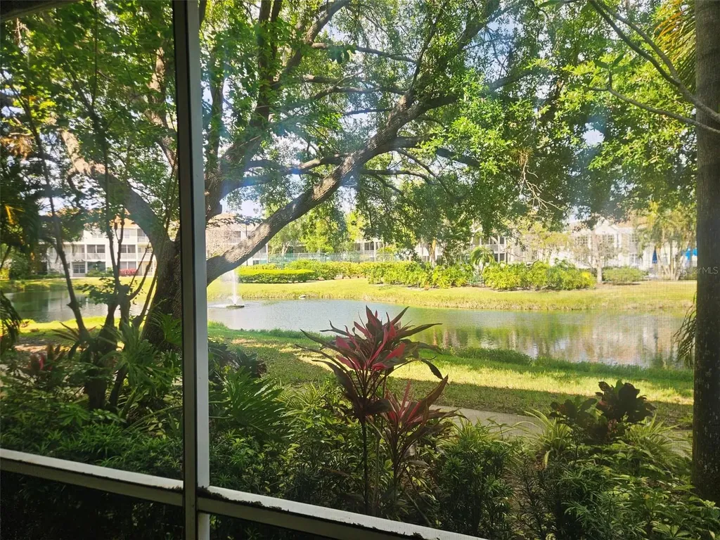 850 S Tamiami Trail Sarasota FL 34236