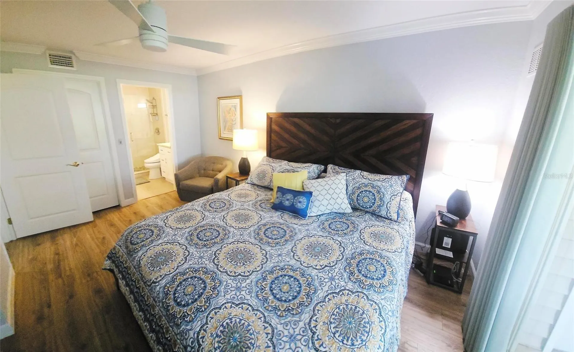 850 S Tamiami Trail Sarasota FL 34236