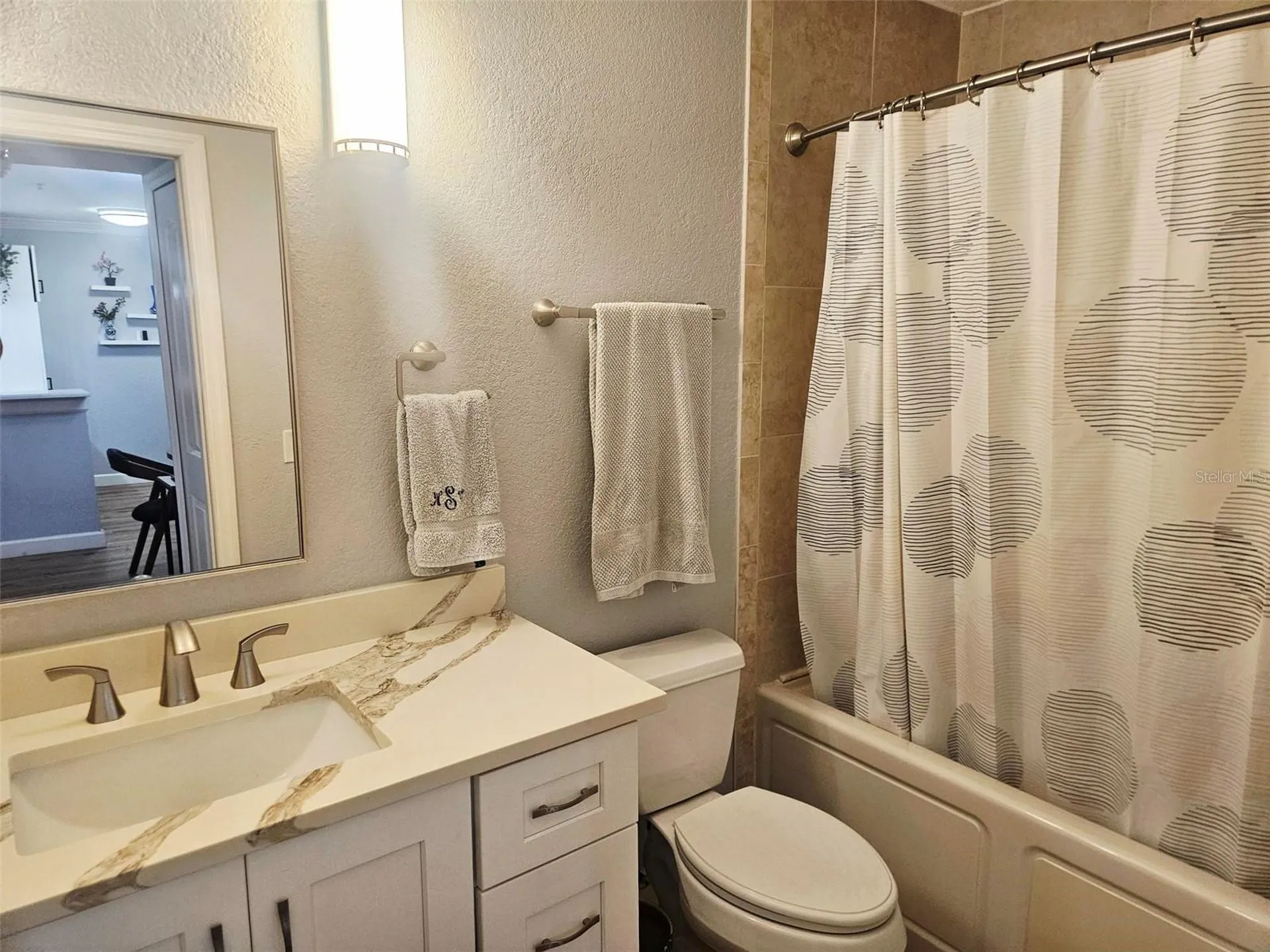 850 S Tamiami Trail Sarasota FL 34236