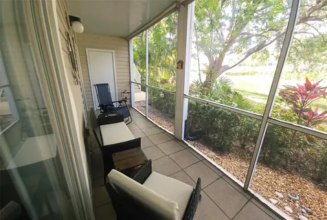 850 S Tamiami Trail Sarasota FL 34236