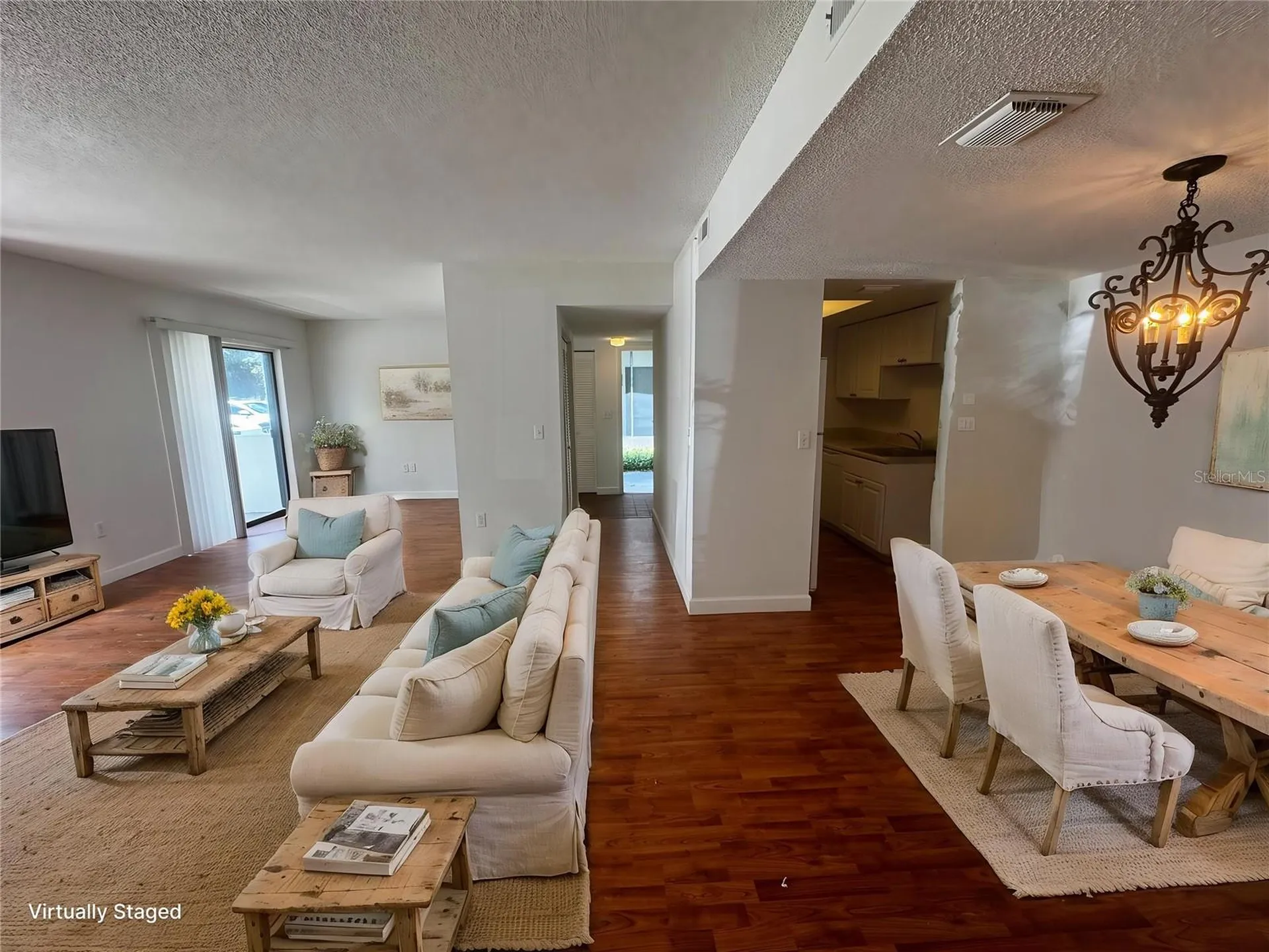 5917 Village Circle Orlando FL 32822