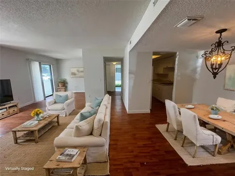 5917 Village Circle Orlando FL 32822