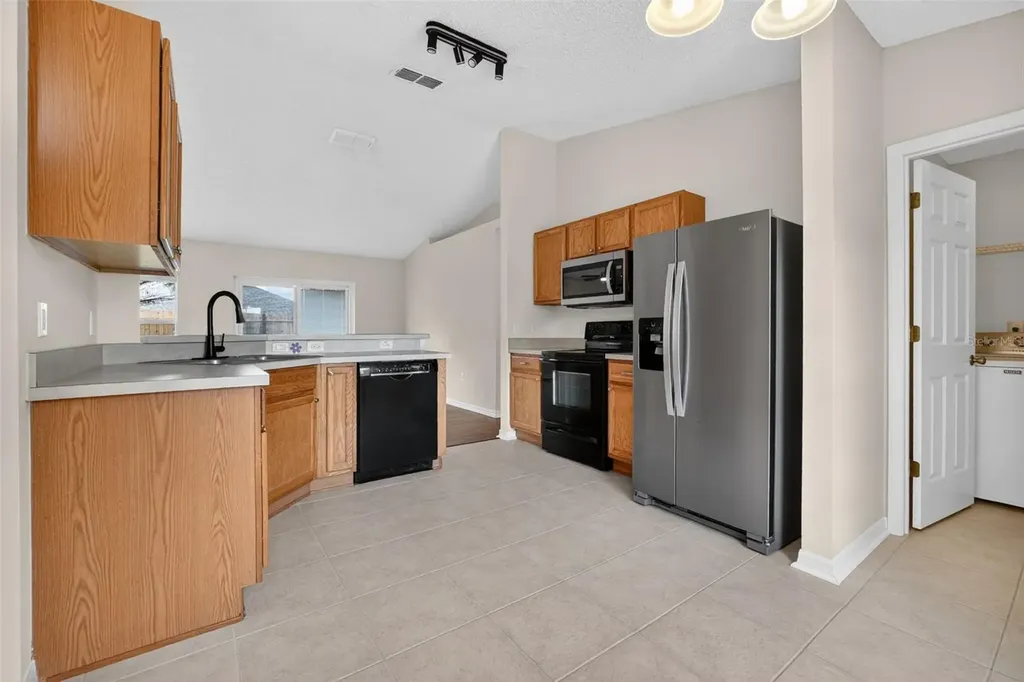 3343 Caldwell Street Deltona FL 32738