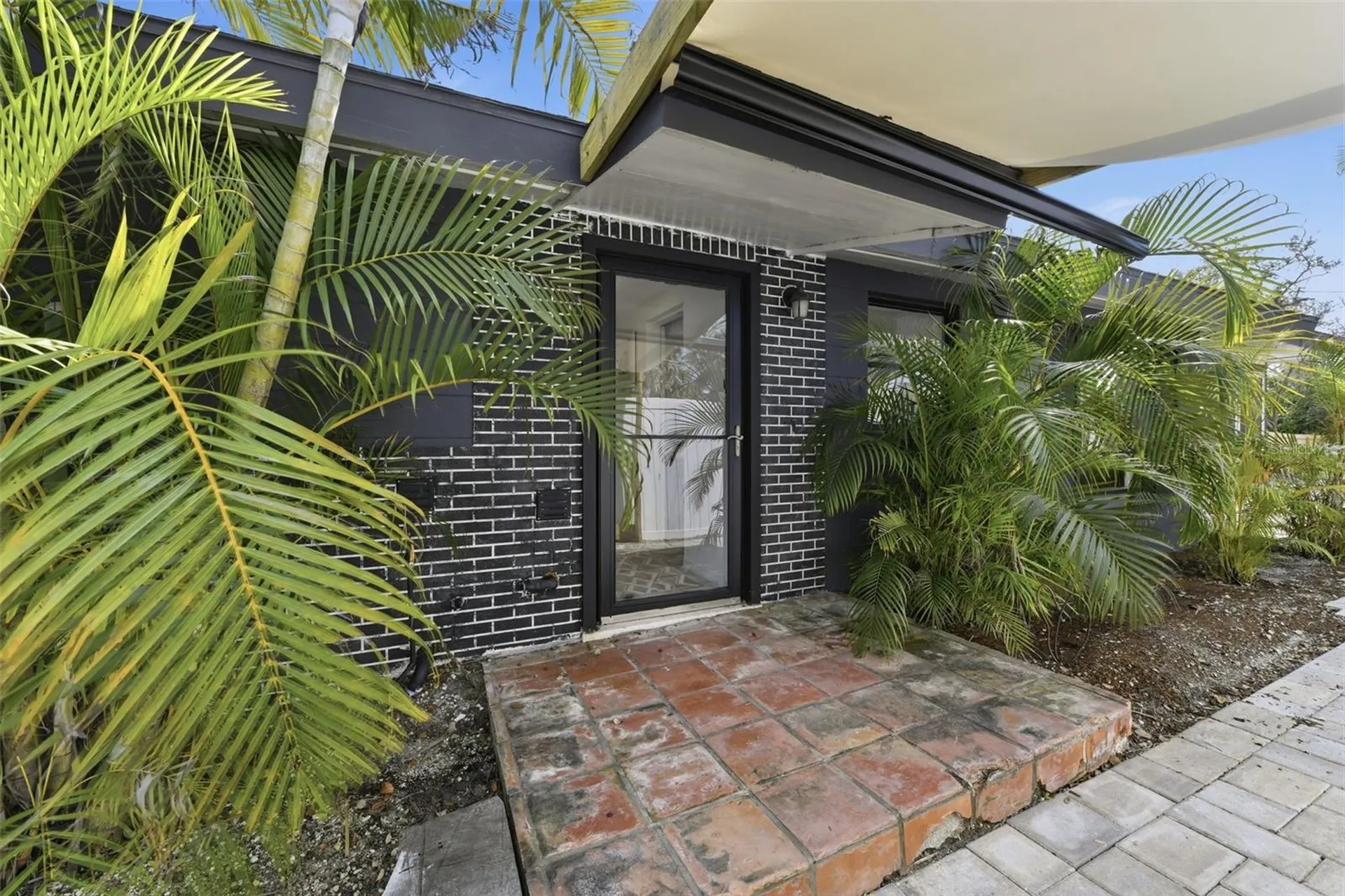 8456 Midnight Pass Road Sarasota FL 34242