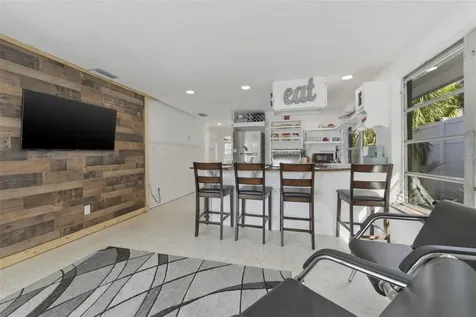 8456 Midnight Pass Road Sarasota FL 34242