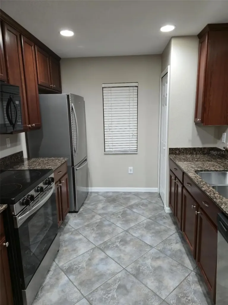 12905 Trade Port Place Riverview FL 33579