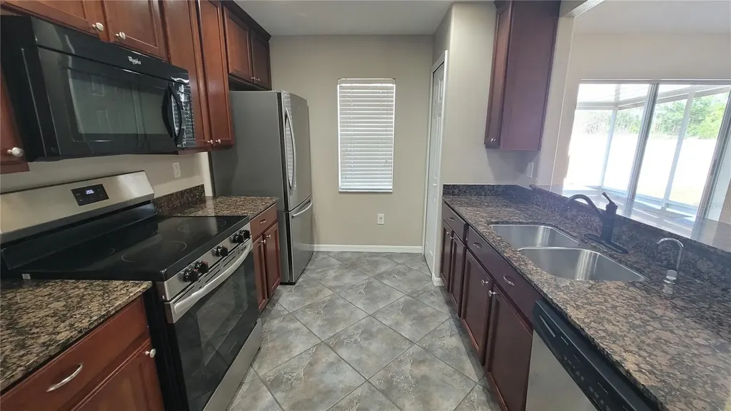 12905 Trade Port Place Riverview FL 33579