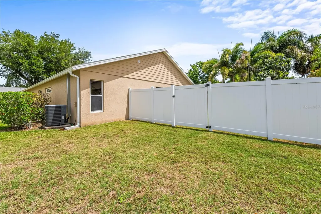 3454 Yonge Avenue Sarasota FL 34235