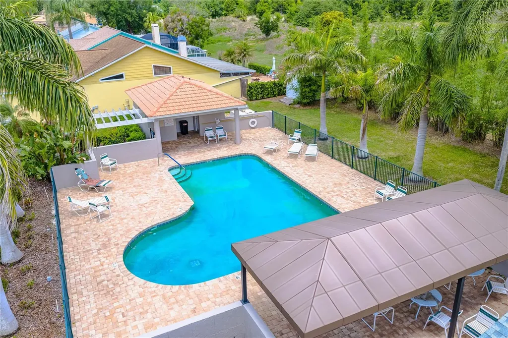 3454 Yonge Avenue Sarasota FL 34235