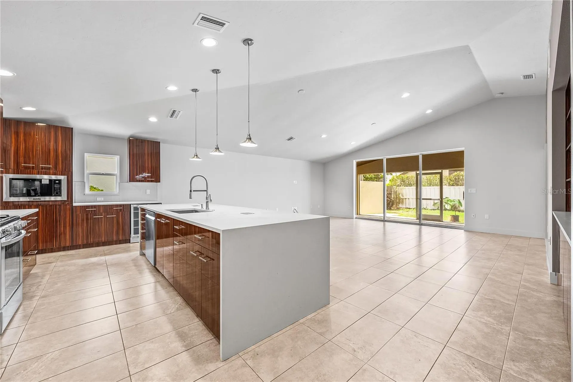 3454 Yonge Avenue Sarasota FL 34235