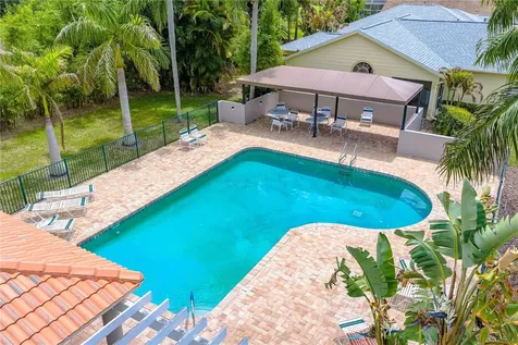 3454 Yonge Avenue Sarasota FL 34235