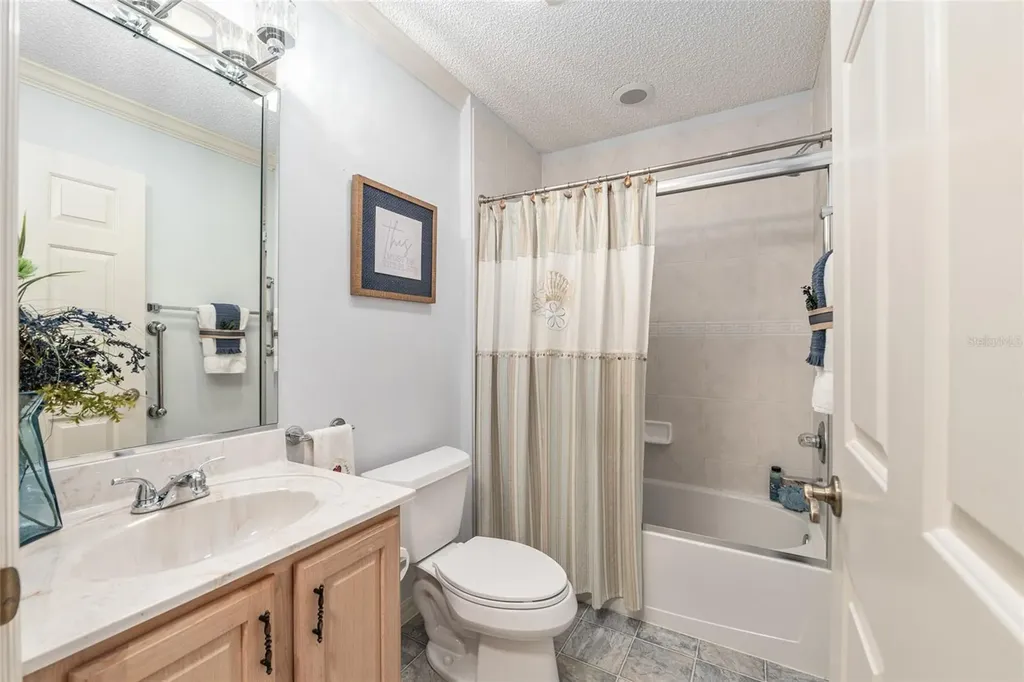 17617 SE 80th Altamaha Court The Villages FL 32162