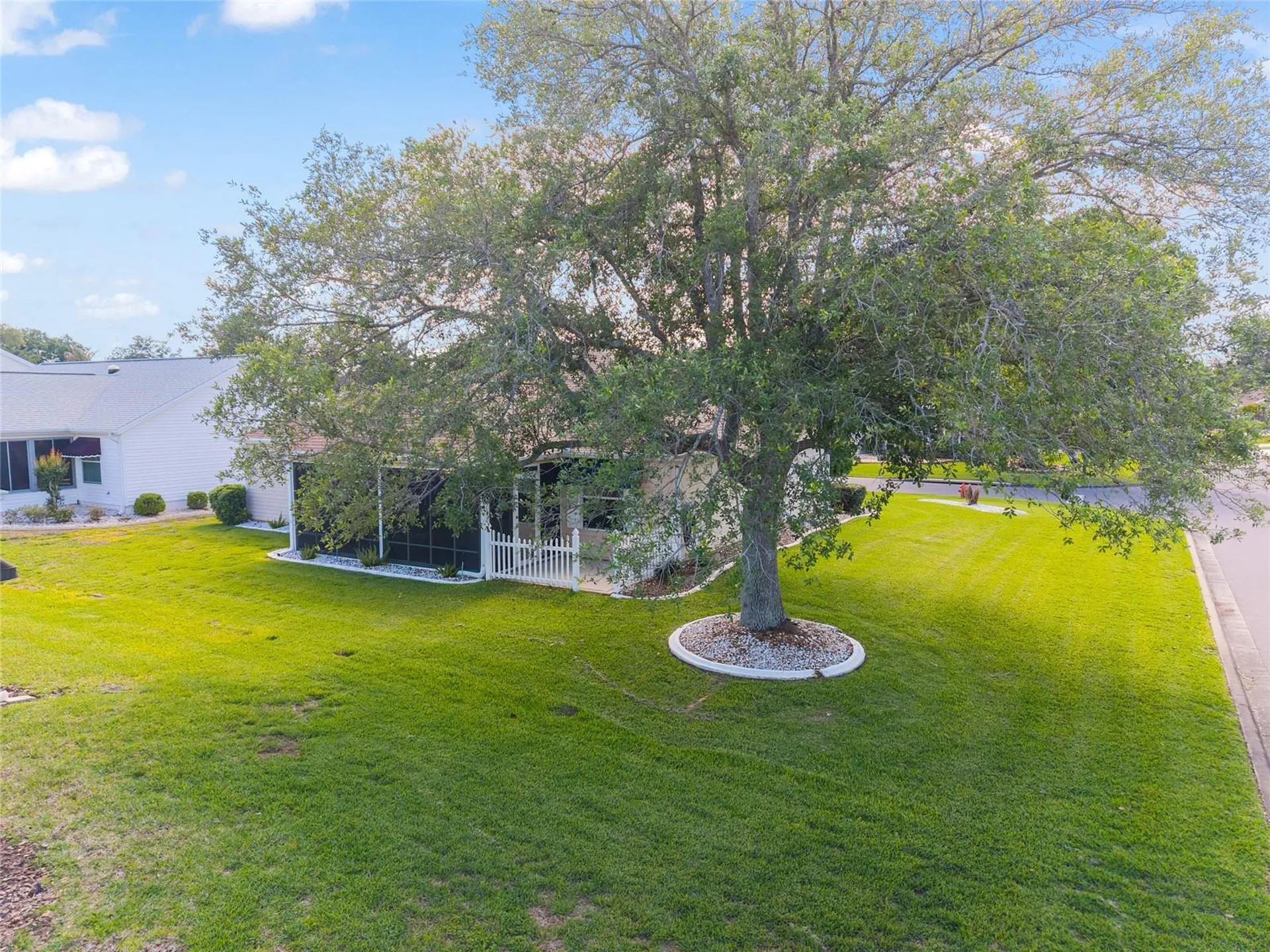 17617 SE 80th Altamaha Court The Villages FL 32162