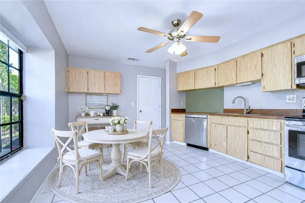 14902 Southfork Drive Tampa FL 33624