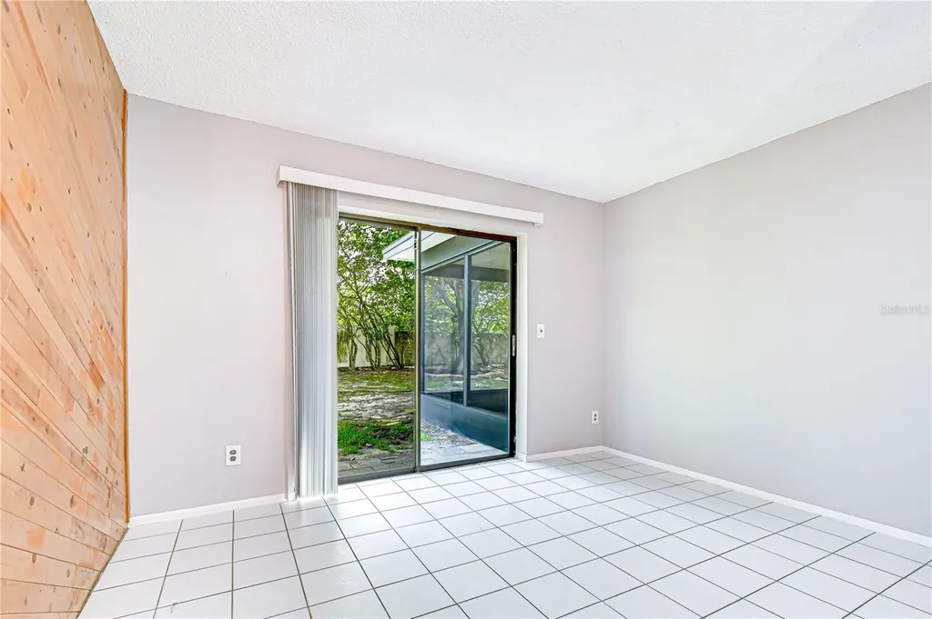 14902 Southfork Drive Tampa FL 33624