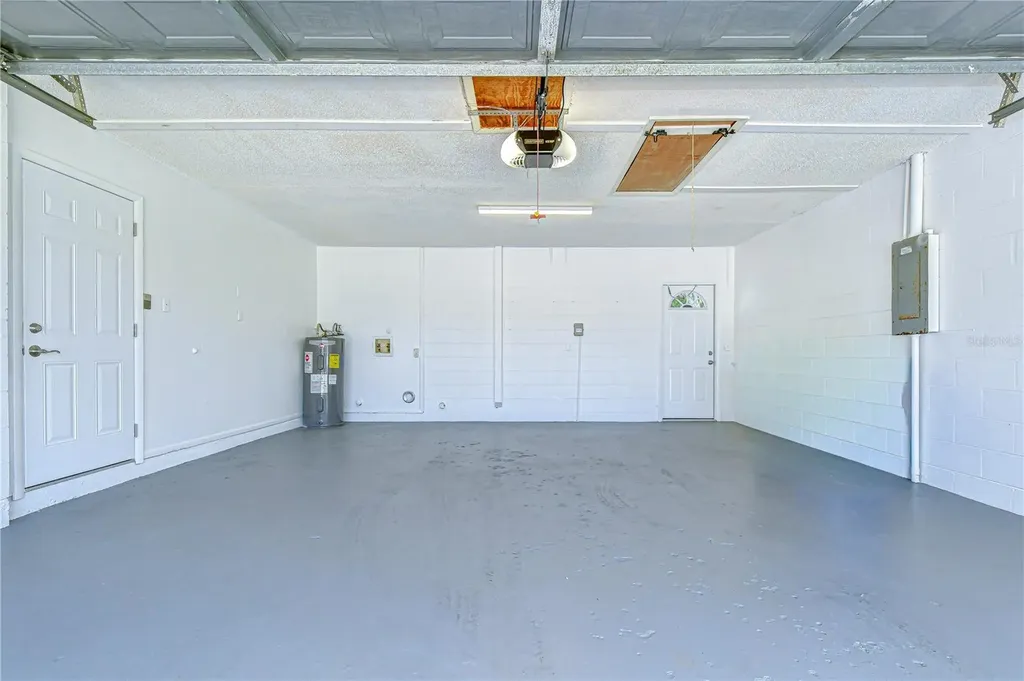 14902 Southfork Drive Tampa FL 33624