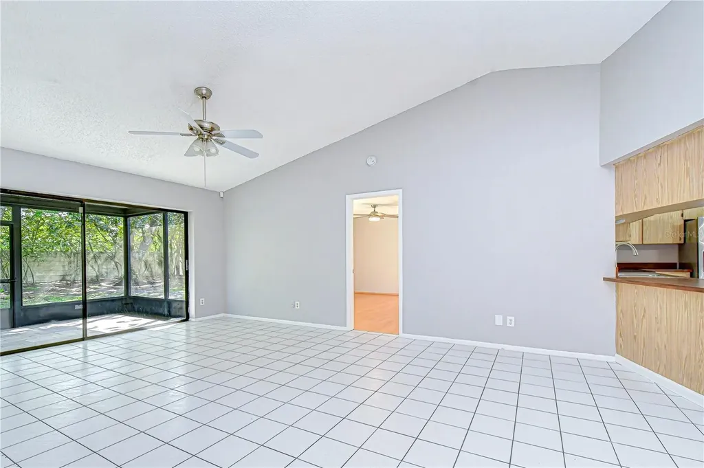 14902 Southfork Drive Tampa FL 33624