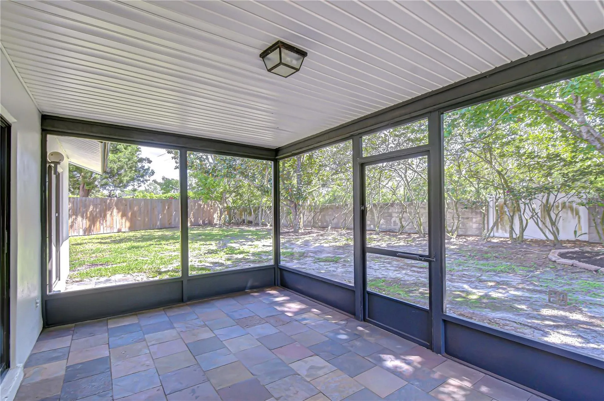 14902 Southfork Drive Tampa FL 33624