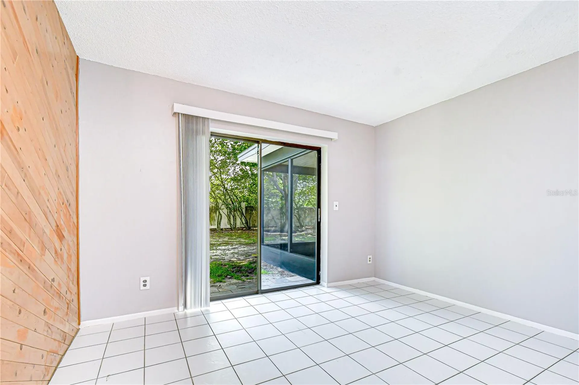 14902 Southfork Drive Tampa FL 33624