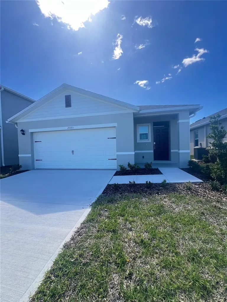 2085 Walnut Creek Drive Kissimmee FL 34744