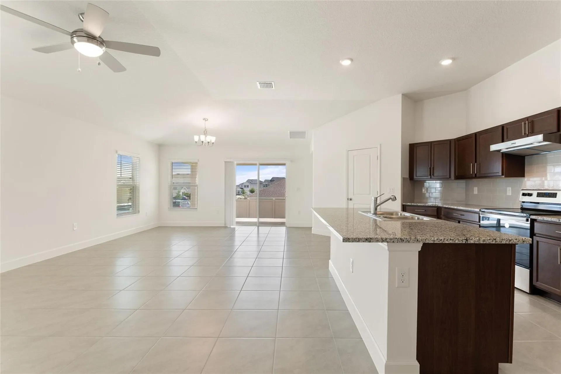 9239 Westside Hills Drive Davenport FL 33896