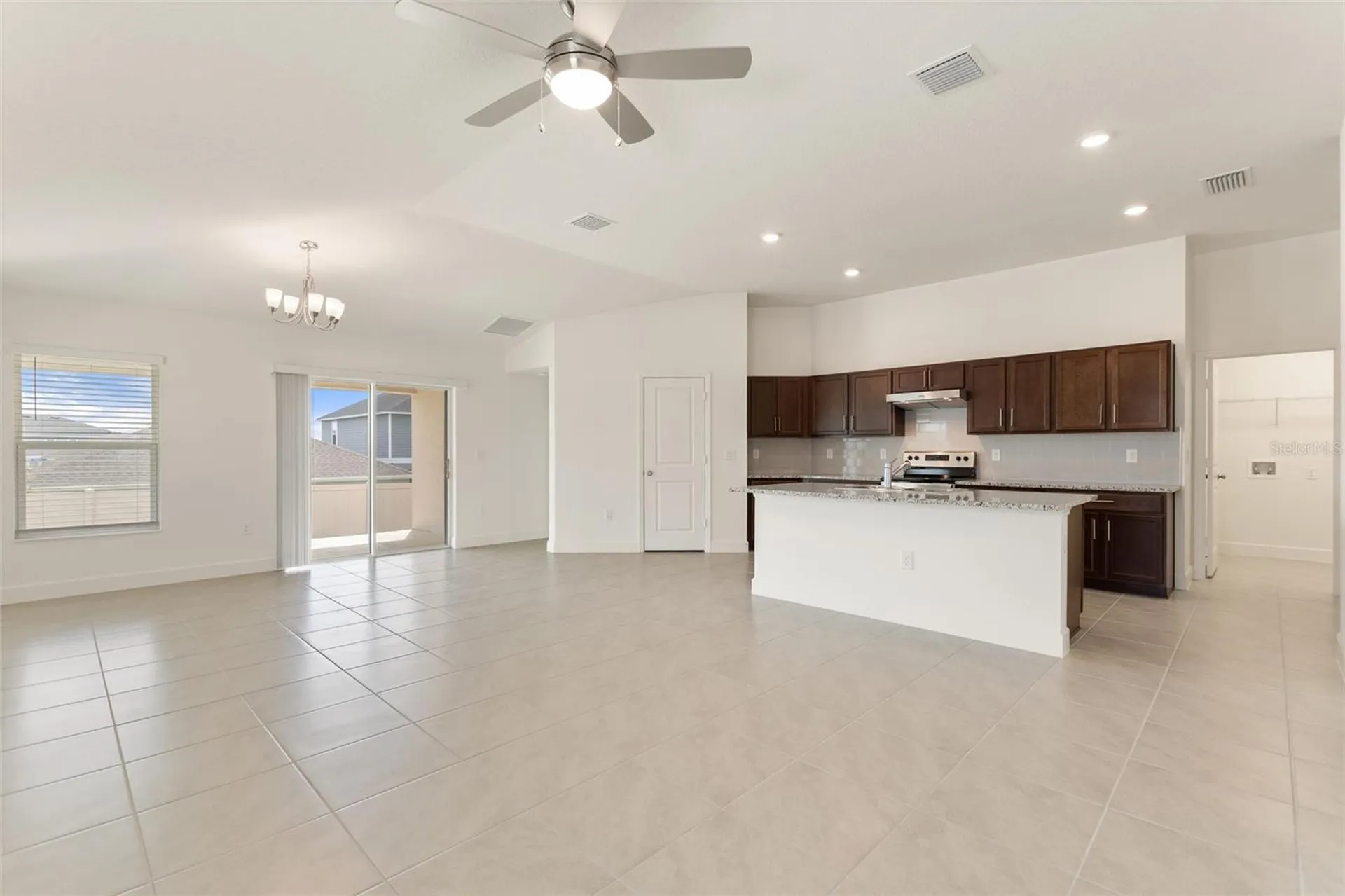 9239 Westside Hills Drive Davenport FL 33896