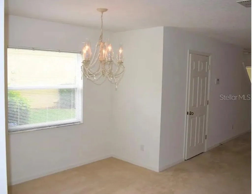 521 Cresting Oak Circle Orlando FL 32824