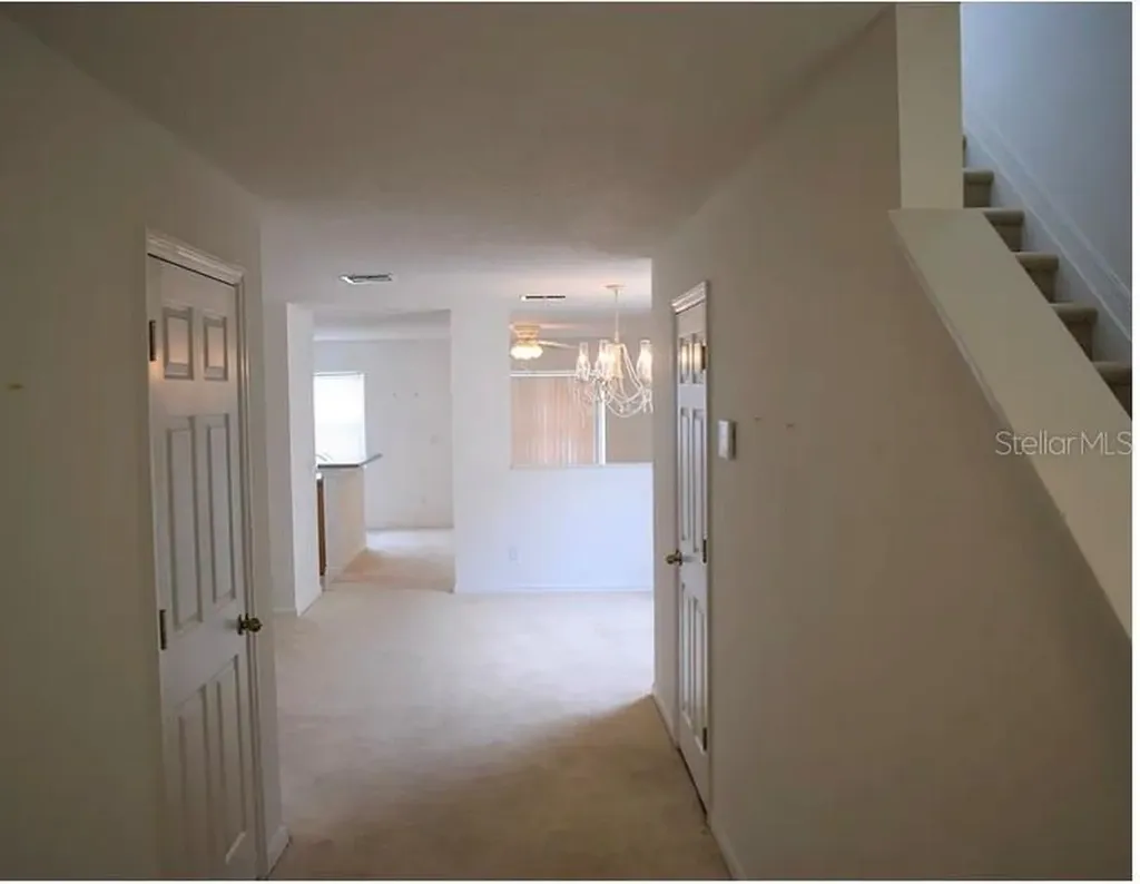 521 Cresting Oak Circle Orlando FL 32824