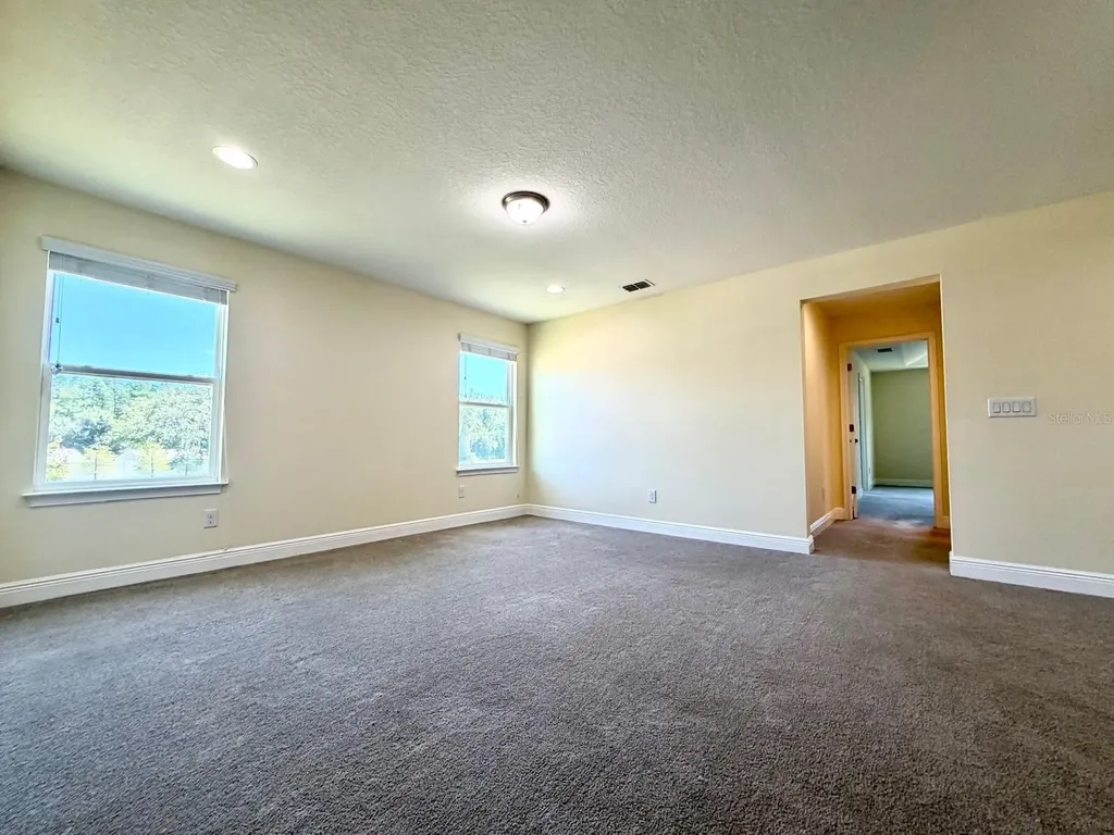 6206 Scarlet Darter Way Tampa FL 33625