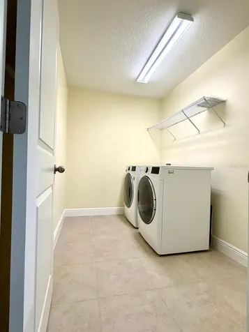 6206 Scarlet Darter Way Tampa FL 33625