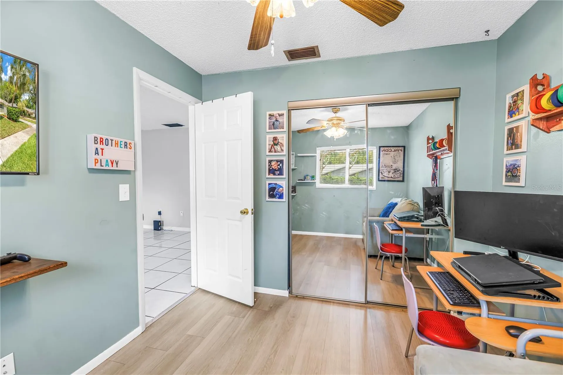 7249 56th Avenue N St Petersburg FL 33709