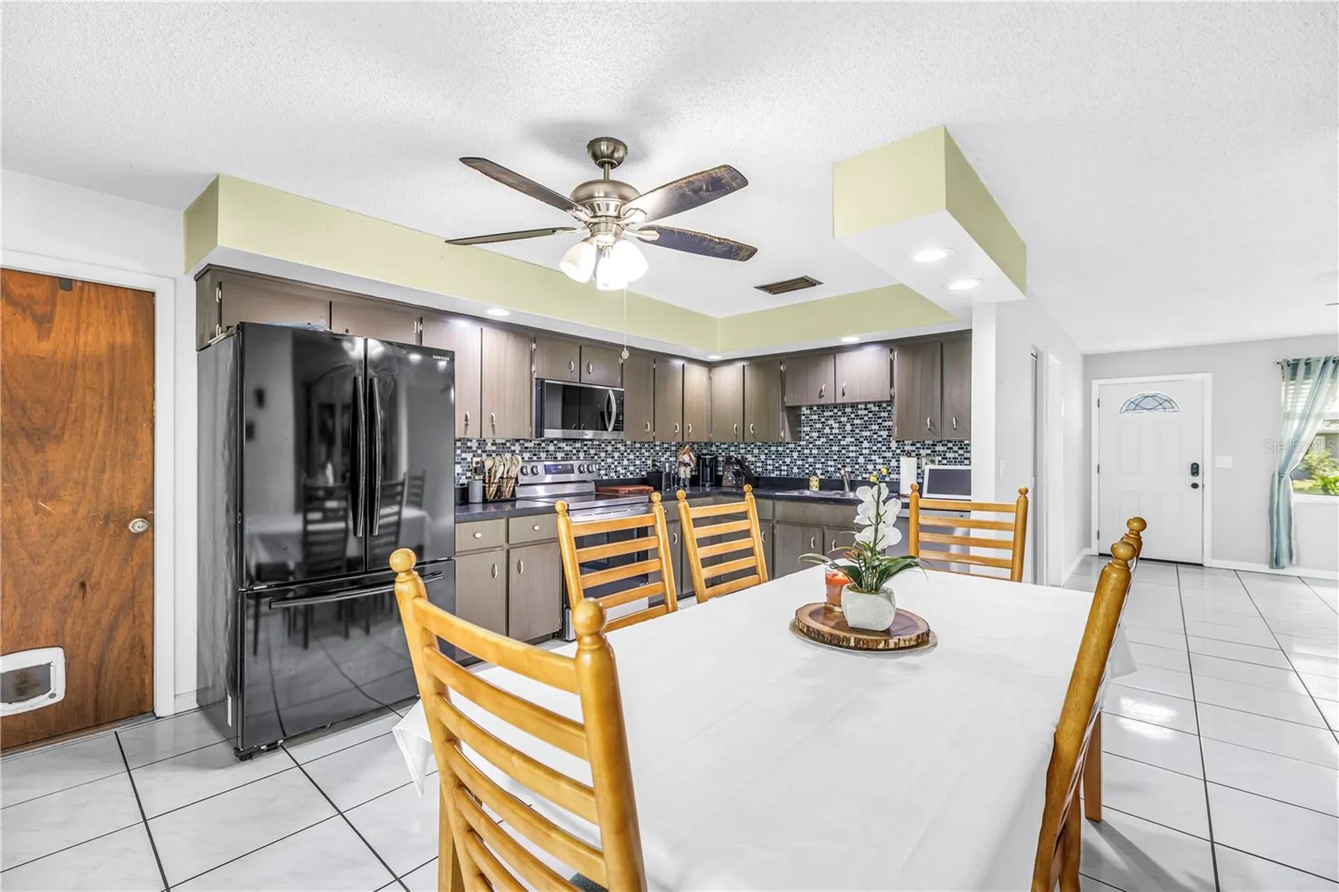 7249 56th Avenue N St Petersburg FL 33709