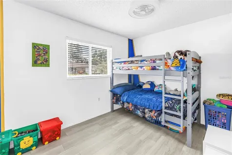 7249 56th Avenue N St Petersburg FL 33709