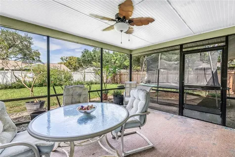 7249 56th Avenue N St Petersburg FL 33709