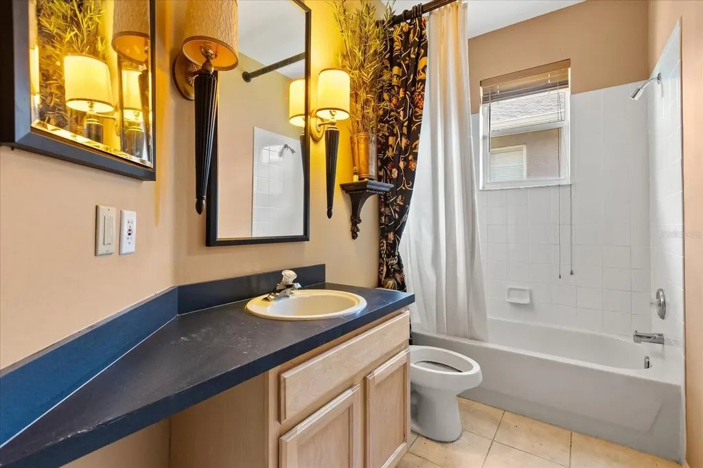 13853 Sunshowers Circle Orlando FL 32828