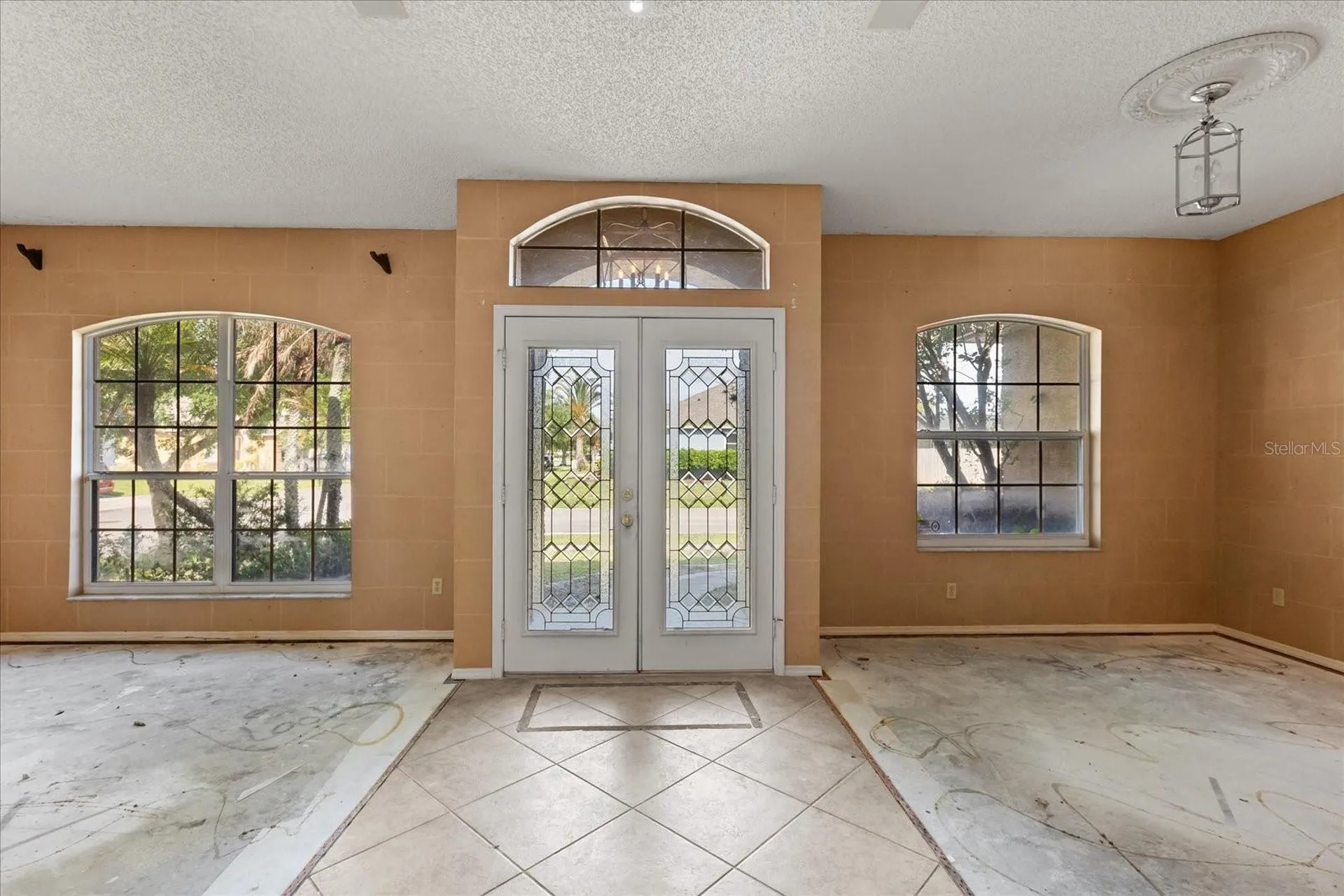 13853 Sunshowers Circle Orlando FL 32828