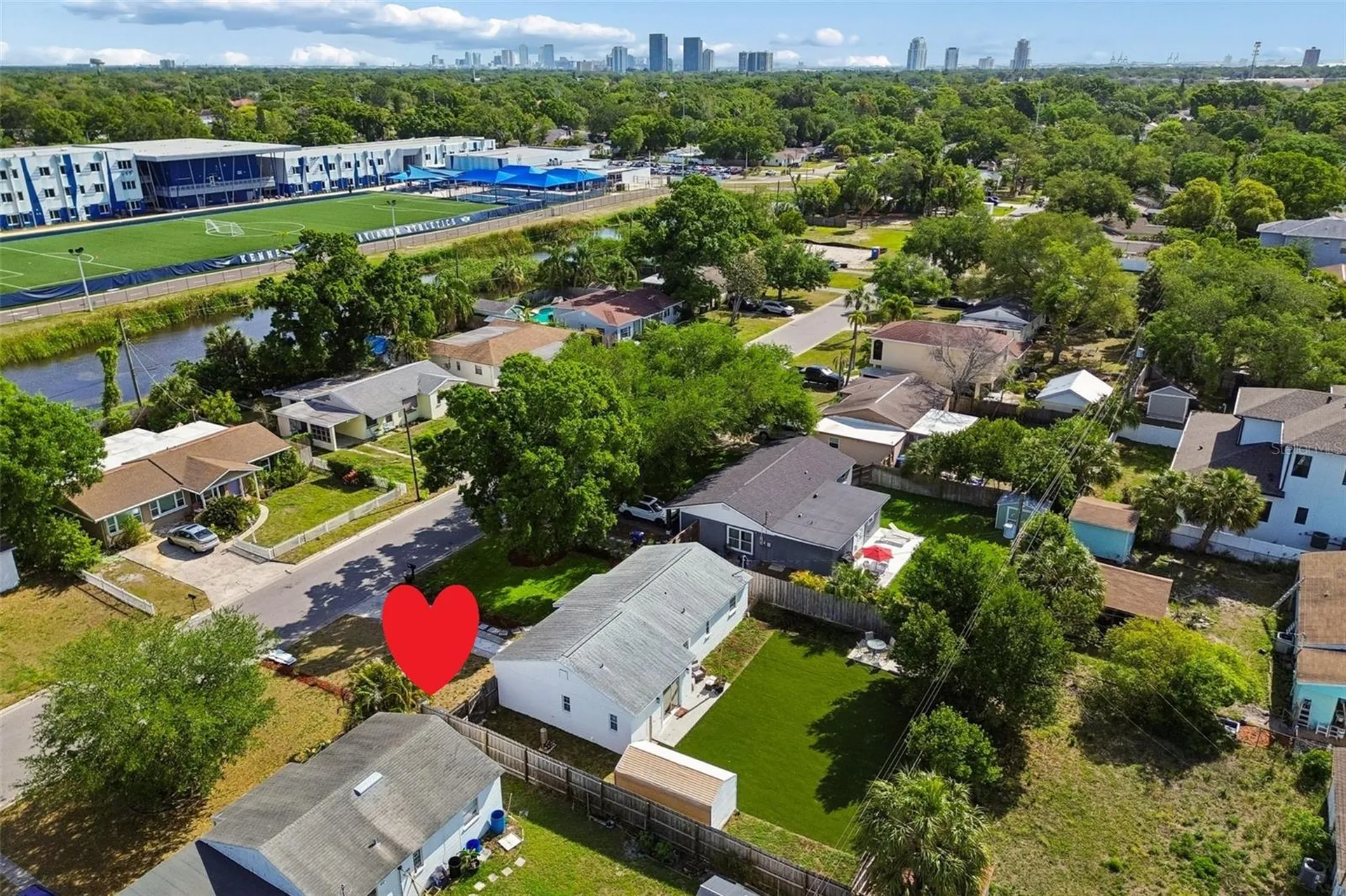 4224 W Bay Vista Avenue Tampa FL 33611