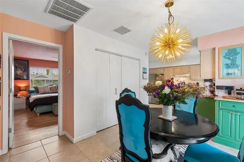 4224 W Bay Vista Avenue Tampa FL 33611