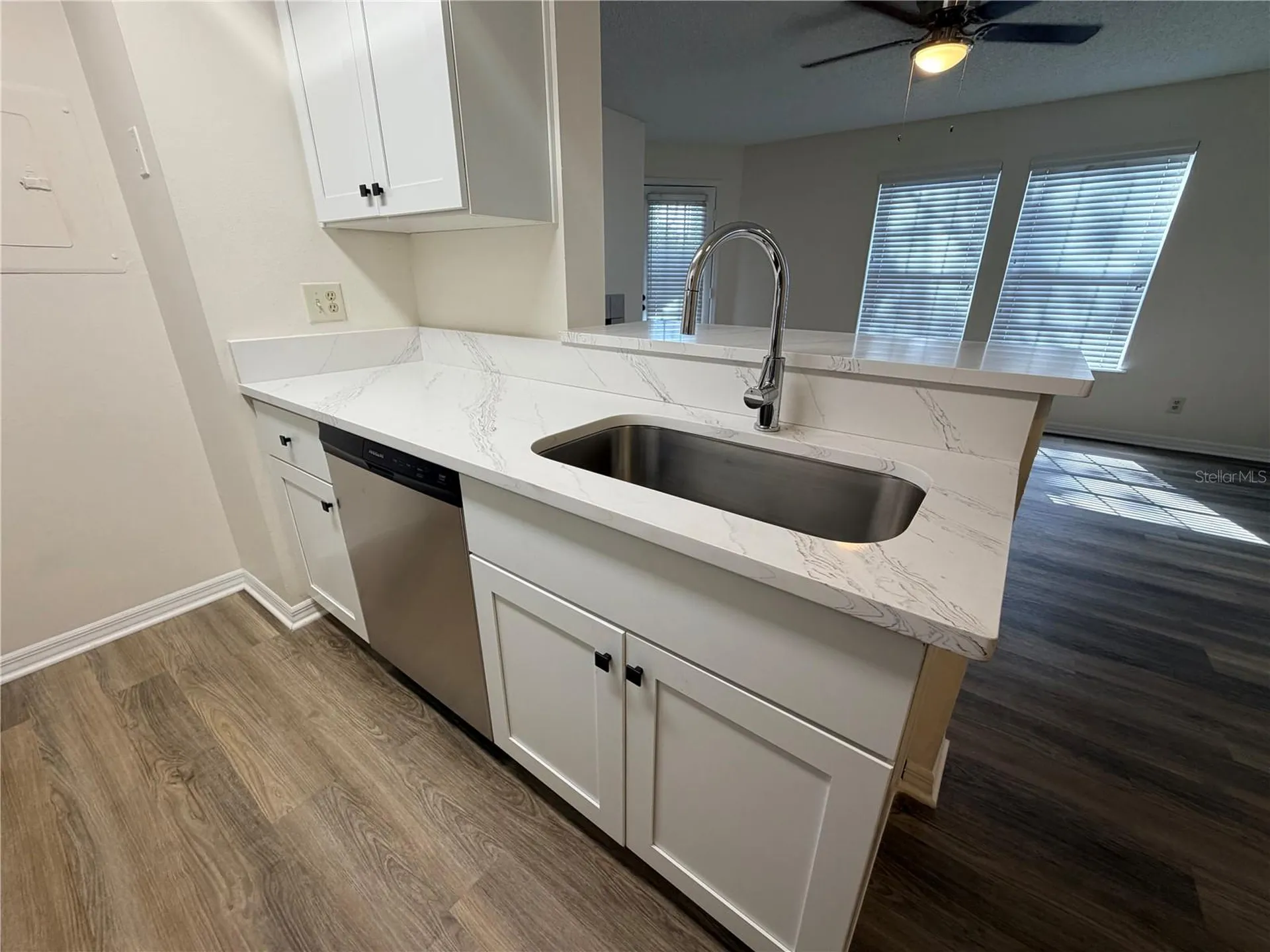 5986 Westgate Drive Orlando FL 32835