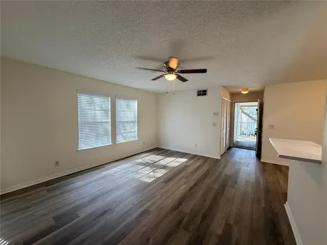 5986 Westgate Drive Orlando FL 32835