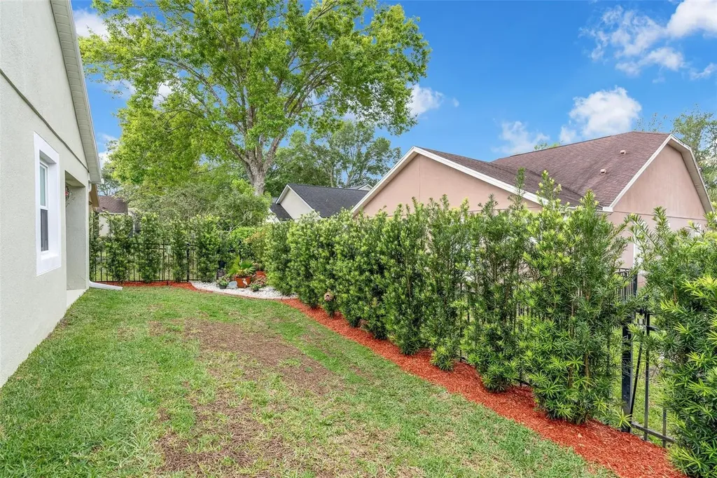 105 Littleton Circle Deland FL 32724