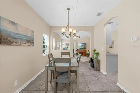 105 Littleton Circle Deland FL 32724