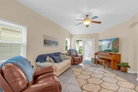 105 Littleton Circle Deland FL 32724