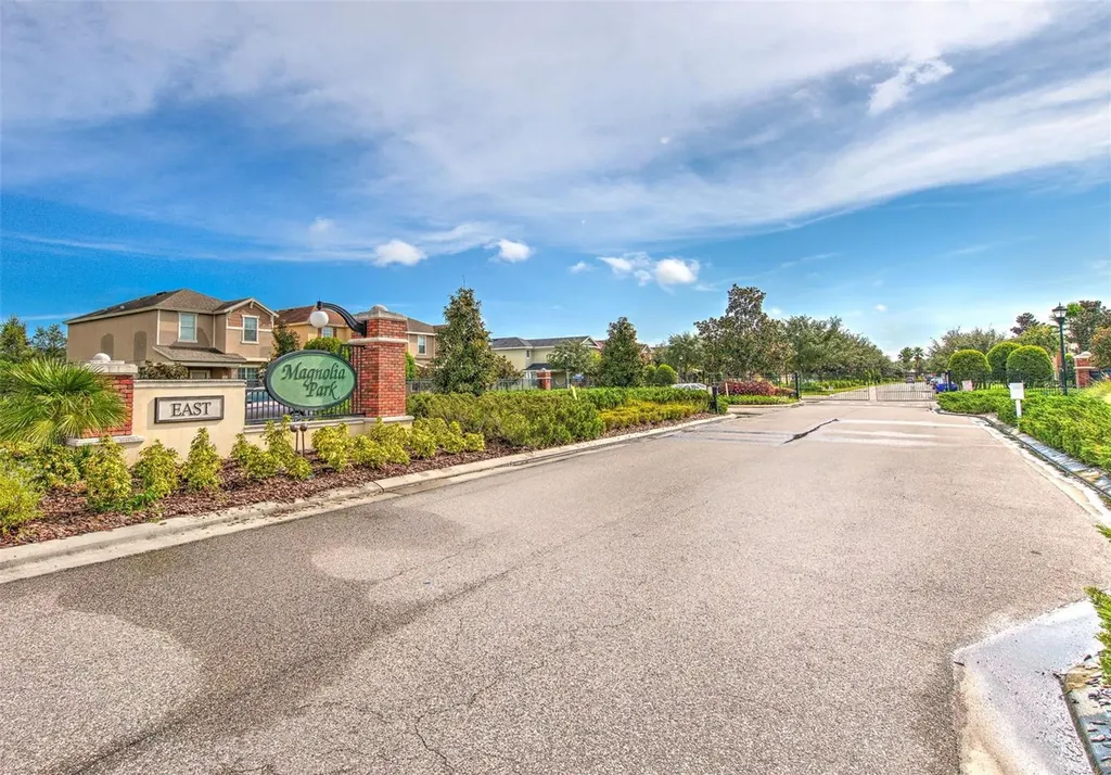 9033 Aspen Hollow Place Riverview FL 33578