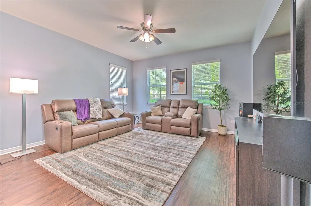 9033 Aspen Hollow Place Riverview FL 33578