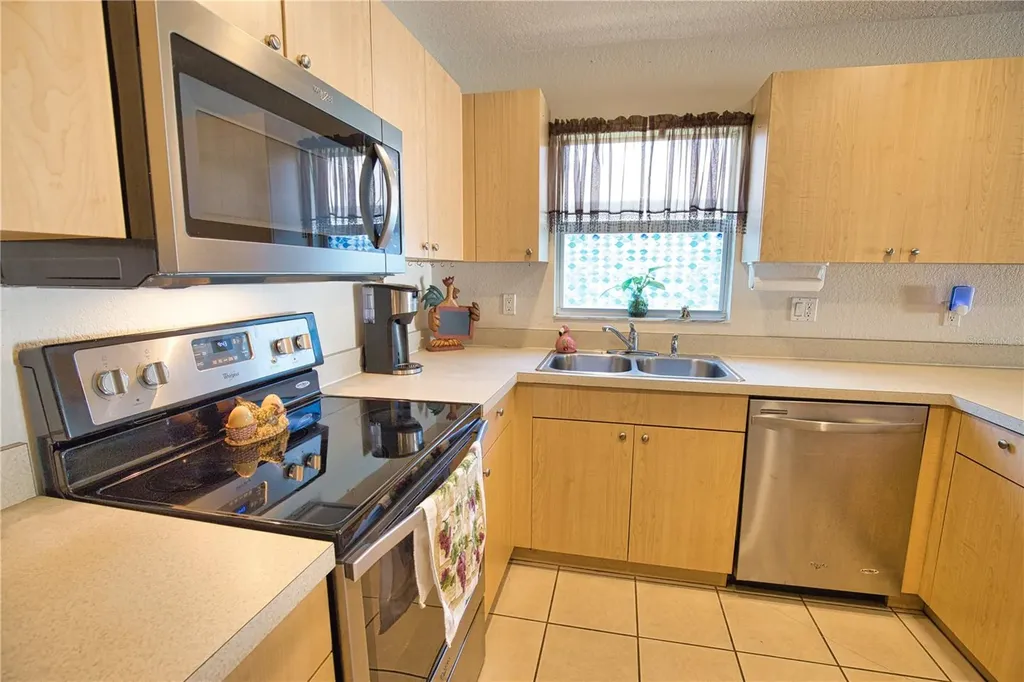405 Ravenna Street S Nokomis FL 34275