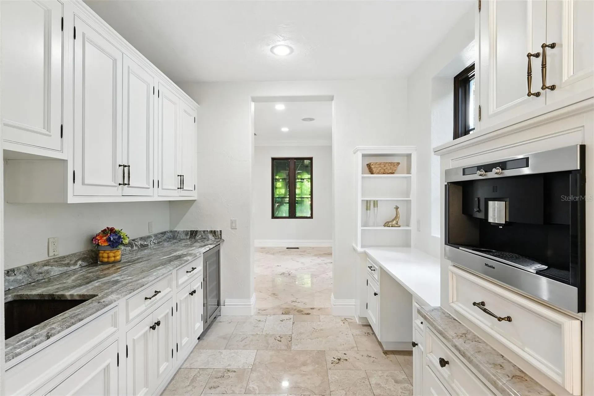 4555 W Swann Avenue Tampa FL 33609