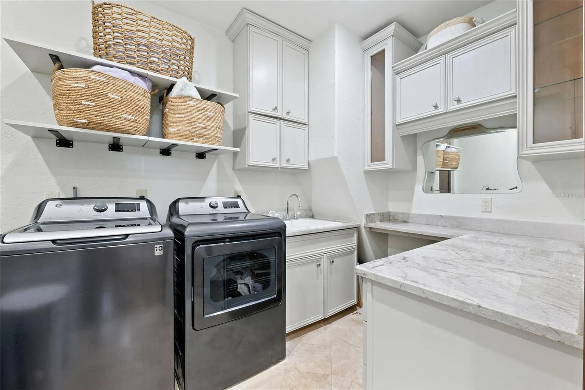 4555 W Swann Avenue Tampa FL 33609