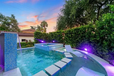 4555 W Swann Avenue Tampa FL 33609