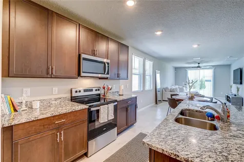 10210 Daybreak Glen Parrish FL 34219